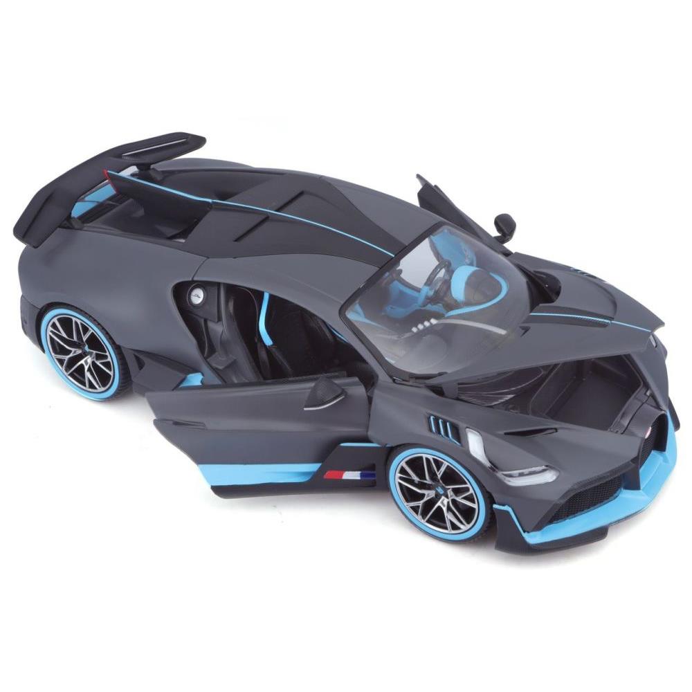 Modellauto Bugatti Divo, grau, 1:18