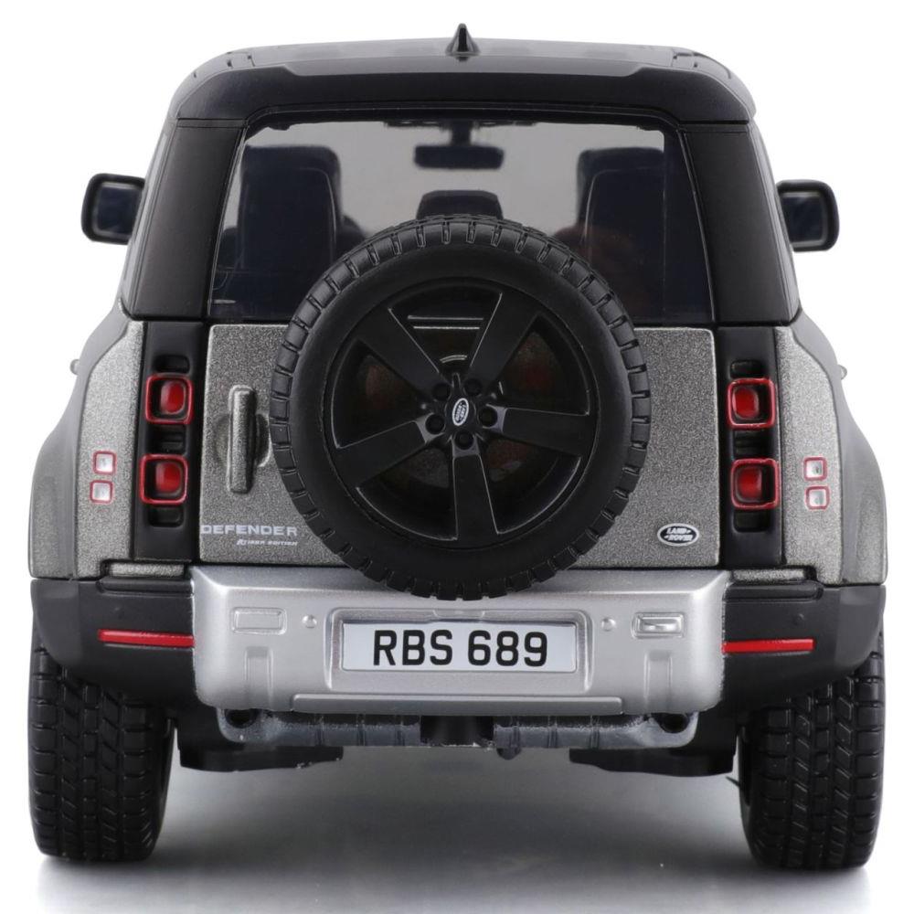 Modellauto Land Rover Defender 2022, 1:24