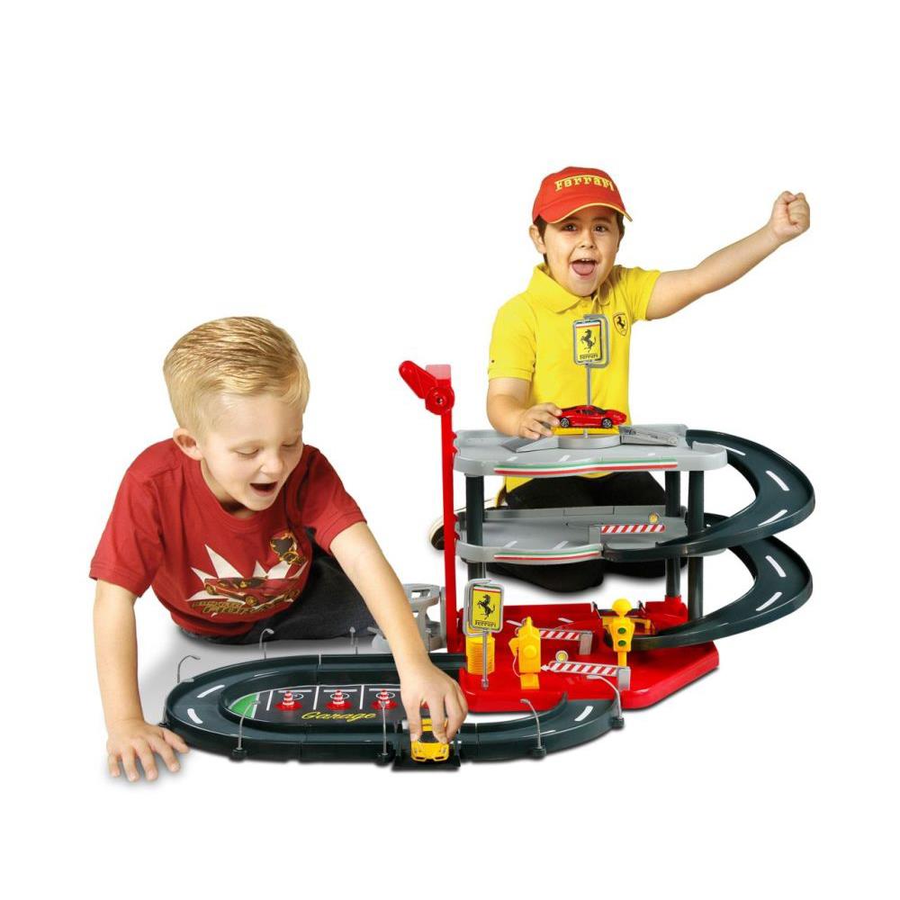Modellauto Parkgarage Ferrari Parking Garage mit 2 Autos, 1:43