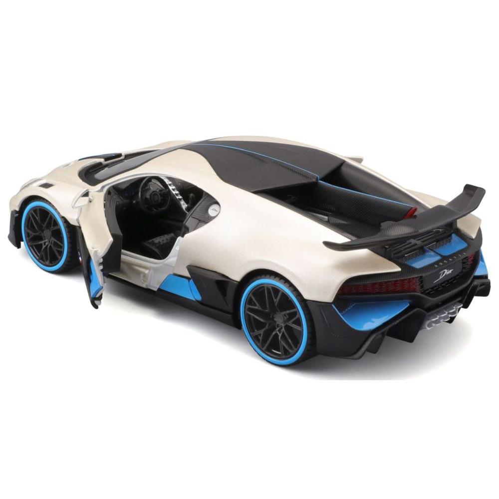 Modellauto Bugatti Divo, weiss metallic1:24