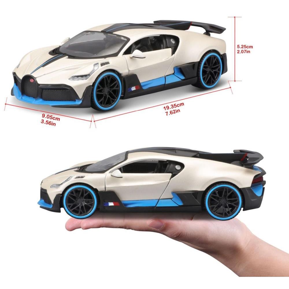 Modellauto Bugatti Divo, weiss metallic1:24