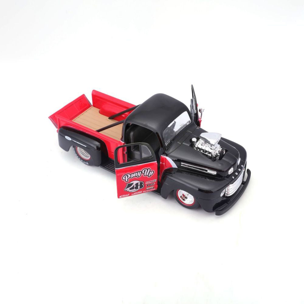 Modellauto Ford F1 Pickup 1948 & Ford Mustand GT 1967, 1:24