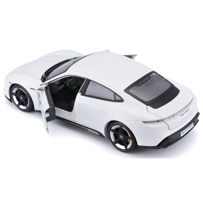 Modellauto Porsche Taycan Turbo S, weiss, 1:24