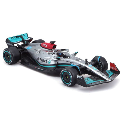 Modellauto Mercedes-AMG F1 W13 E Performance George Russell 2022, 1:43