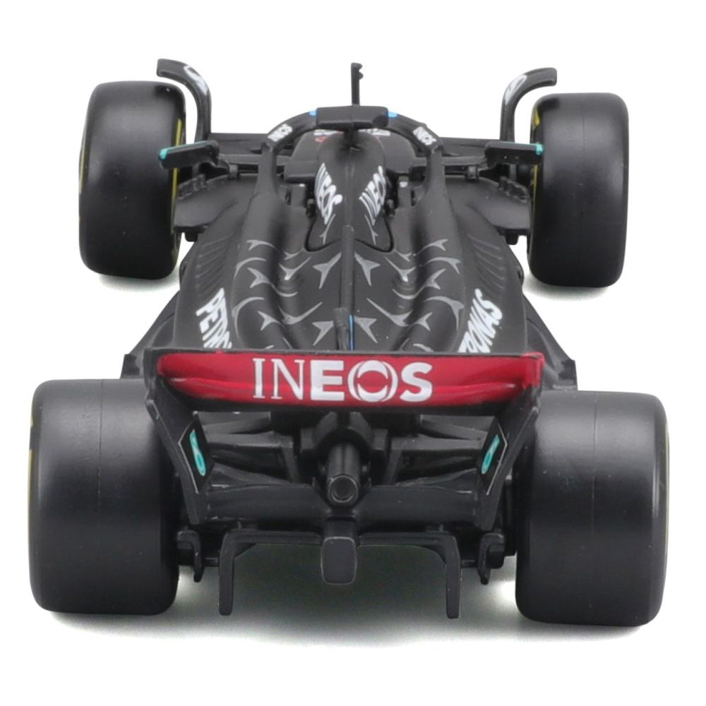 Modellauto Mercedes-AMG F1 W14 E Performance George Russell 2023 2, 1:43