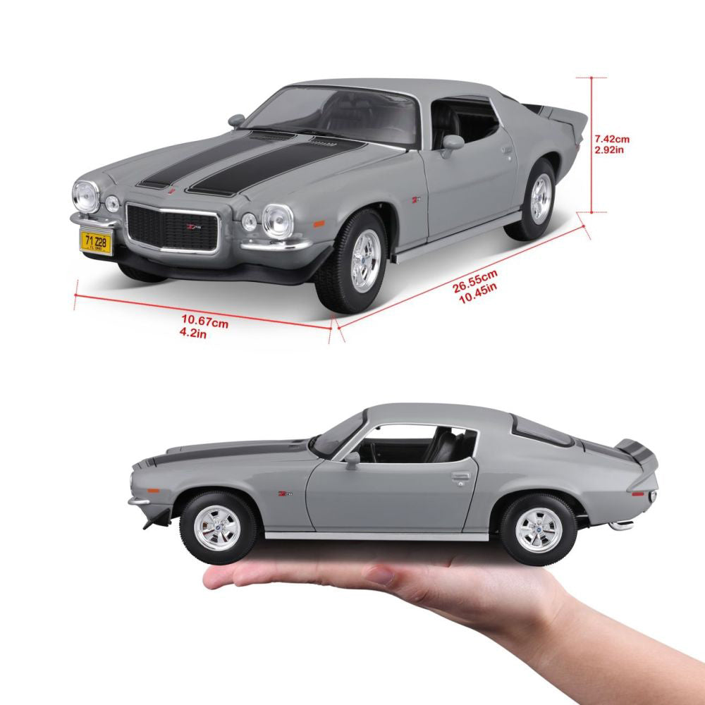 Modellauto Chevrolet Camaro 1971, grau, 1:18