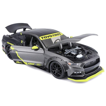 Modellauto Ford Mustang GT 2015, 1:18