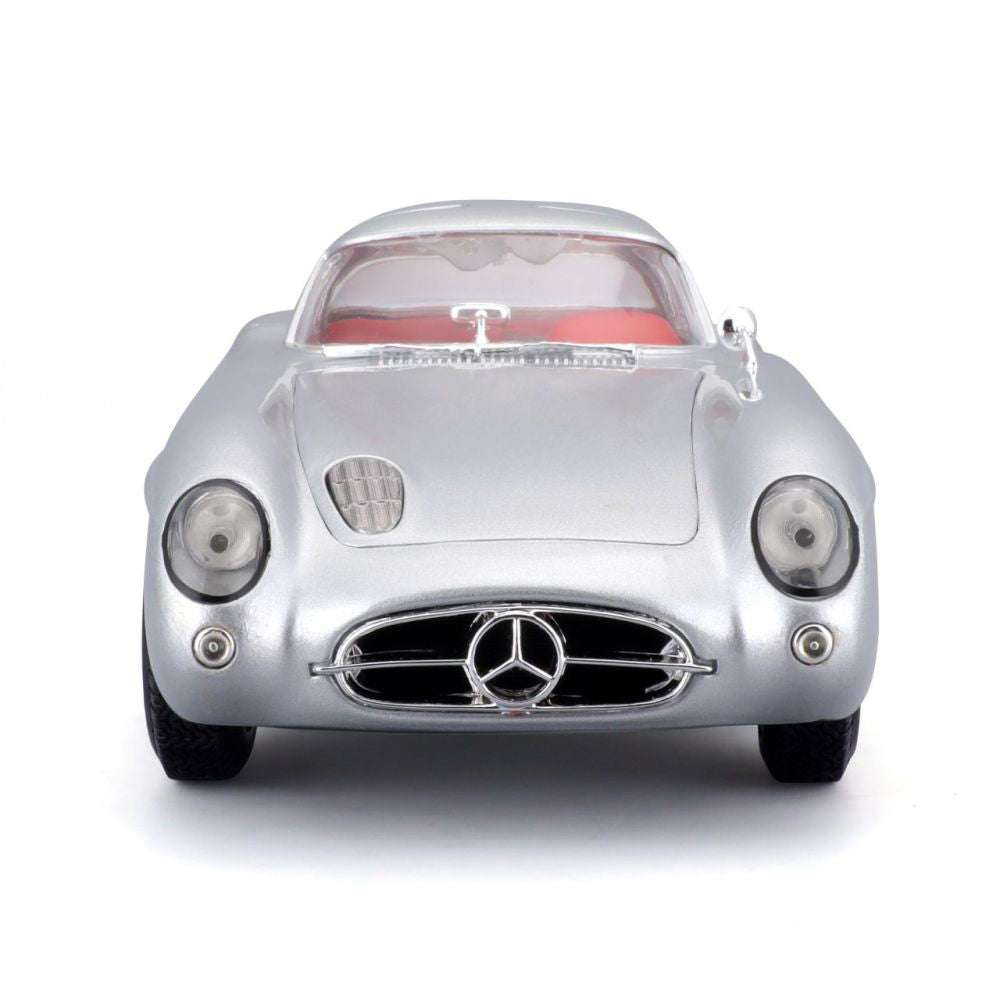 Modellauto Mercedes-Benz 300 SLR Coupe Uhlenhaut, 1:18