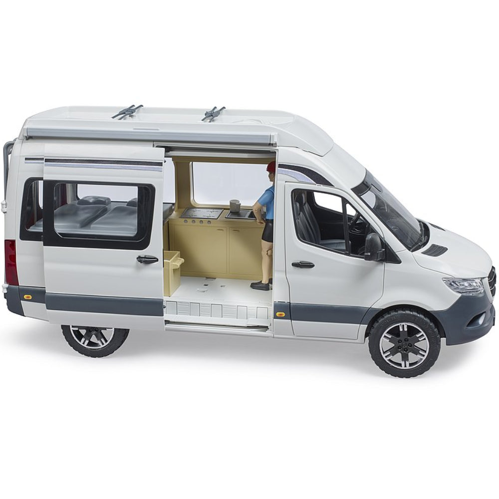 Bruder Mercedes Benz Sprinter Camper mit Fahrer